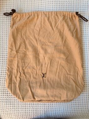 Authentic Louis Vuitton Dust Bag / Purse Storage Bag 20”x15”